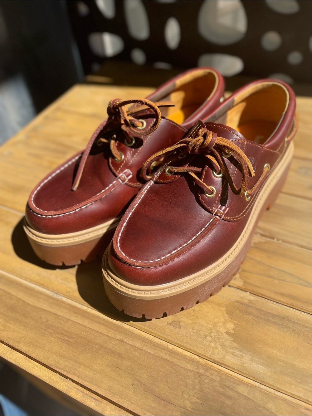 LIKE NEW! Timberland Women’s Brown Leather Lug-Soled Boat Shoes - Picture 1 of 6